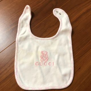 グッチ(Gucci)のGUCCI グッチ スタイ 女の子用(ベビースタイ/よだれかけ)