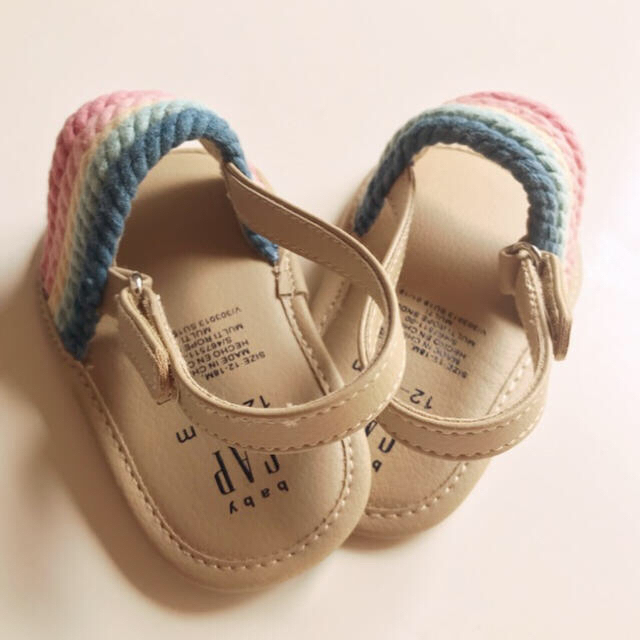 babyGAP(ベビーギャップ)のnatyu様専用 キッズ/ベビー/マタニティのベビー靴/シューズ(~14cm)(サンダル)の商品写真