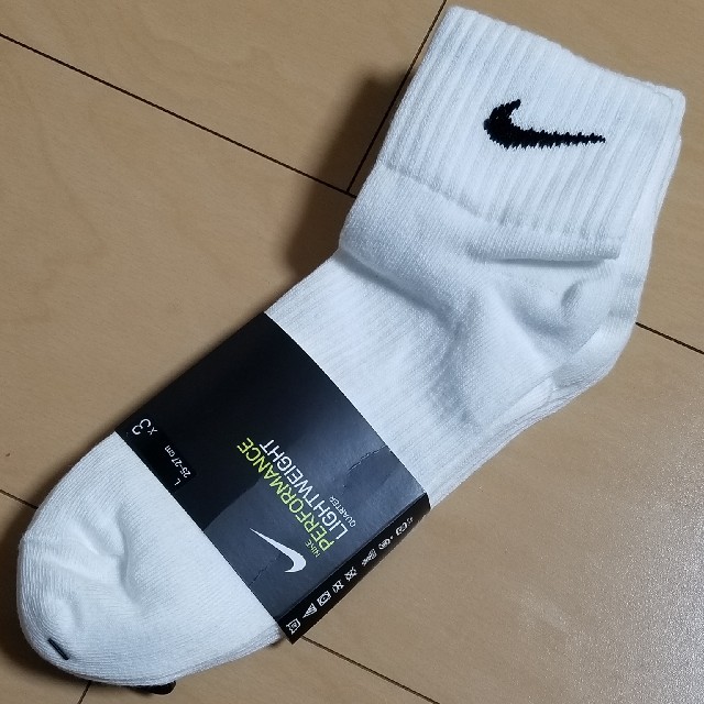 Nike Nike 靴下 白 25 27cm の通販 By ひろ S Shop ナイキならラクマ