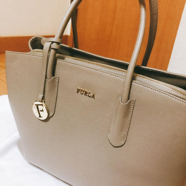 Furla(フルラ)の最終値下げ☆ FURLA トートバッグ レディースのバッグ(ショルダーバッグ)の商品写真