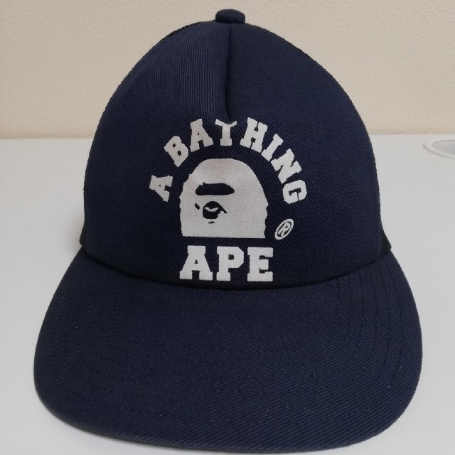 A BATHING APE(アベイシングエイプ)のA BATHING APE メッシュキャップ ネイビー メンズの帽子(キャップ)の商品写真