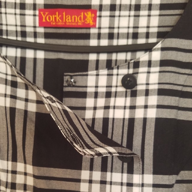 Yorkland(ヨークランド)のヨークランドワンピース レディースのワンピース(ひざ丈ワンピース)の商品写真