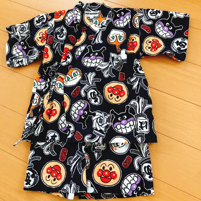 アンパンマン(アンパンマン)のアンパンマン 甚平 キッズ/ベビー/マタニティのキッズ服男の子用(90cm~)(甚平/浴衣)の商品写真