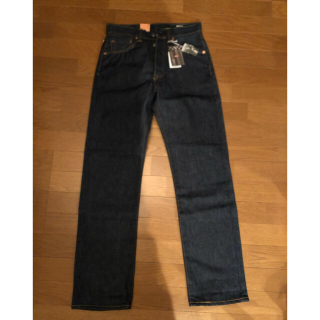 Levi's(リーバイス)の新品 W28 501 USA ホワイトオーク リジッド 赤耳 リーバイス 未洗い メンズのパンツ(デニム/ジーンズ)の商品写真