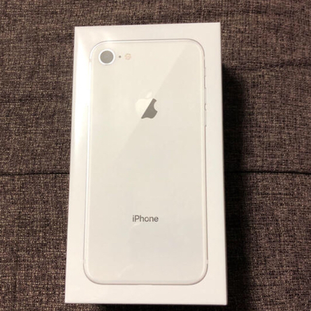 iPhone シルバー 64 GB docomo