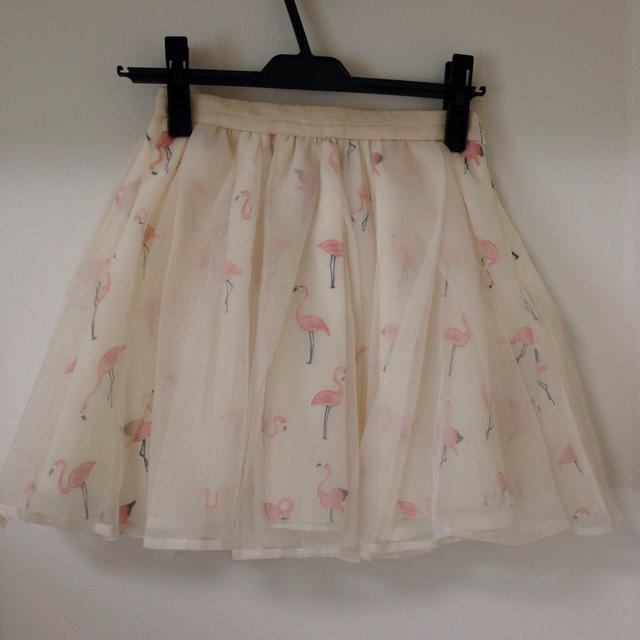 Lily Brown(リリーブラウン)のフラミンゴオーガンジースカート レディースのスカート(ミニスカート)の商品写真