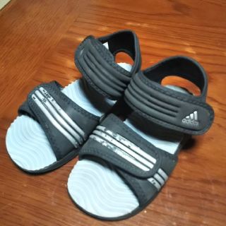 アディダス(adidas)のadidas サンダル 15センチ(サンダル)