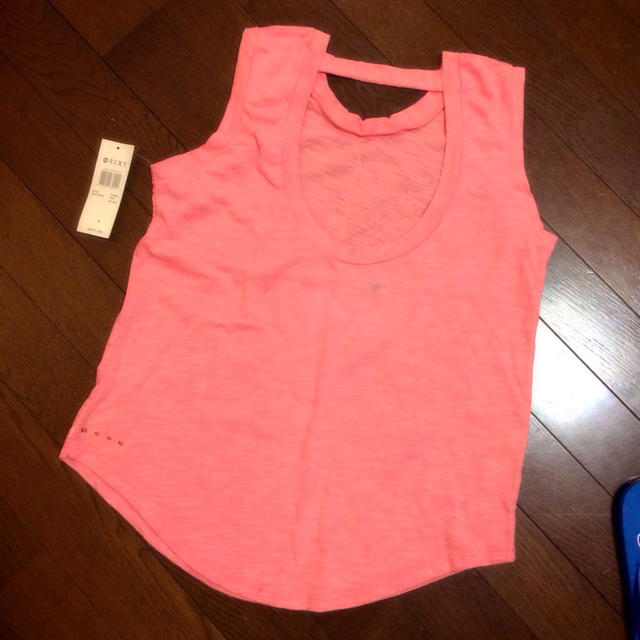 Roxy(ロキシー)のロキシー♡タンクトップ♡タグ付き レディースのトップス(Tシャツ(半袖/袖なし))の商品写真