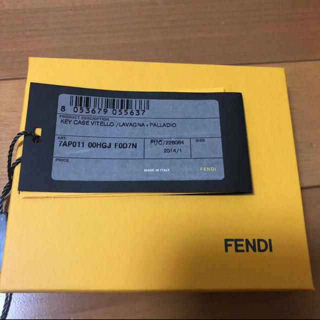 FENDI(フェンディ)のFENDIキーケース レディースのファッション小物(キーケース)の商品写真