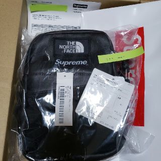 シュプリーム(Supreme)のSupreme TNF Leather Shoulder Bag(ショルダーバッグ)