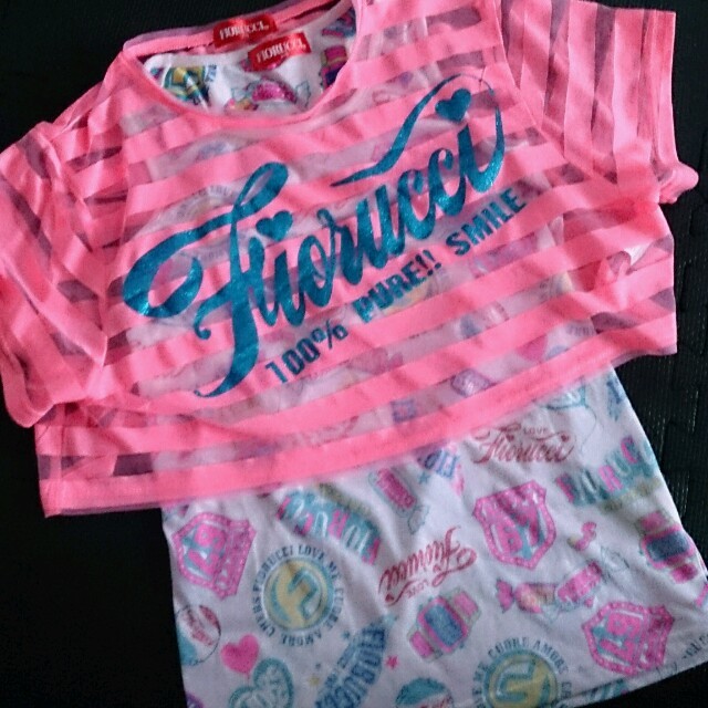 Fiorucci(フィオルッチ)のフィオルッチ☆タンクトップ付き二点セット キッズ/ベビー/マタニティのキッズ服女の子用(90cm~)(Tシャツ/カットソー)の商品写真