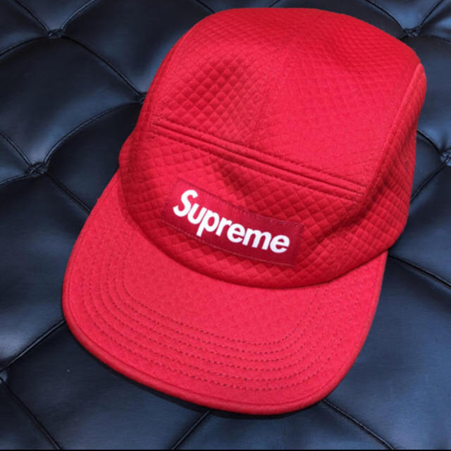 Supreme(シュプリーム)のシュプリーム レディースの帽子(キャップ)の商品写真