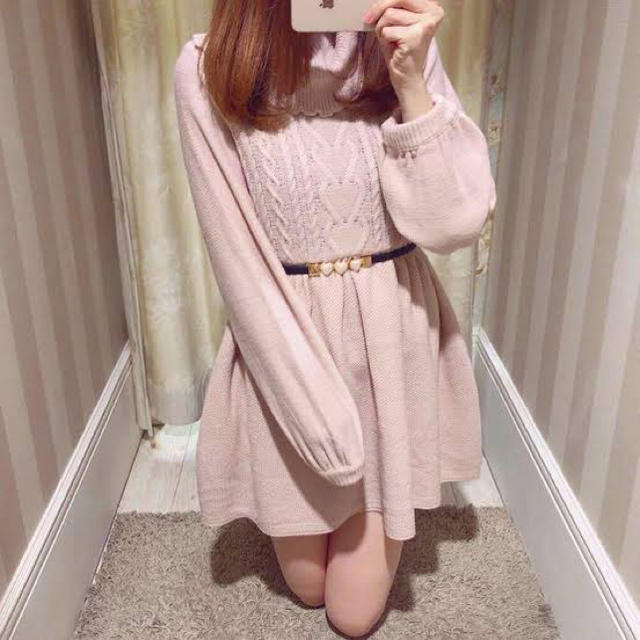 evelyn - 新品未使用品✨evelyn タートルネックニットワンピの通販 by