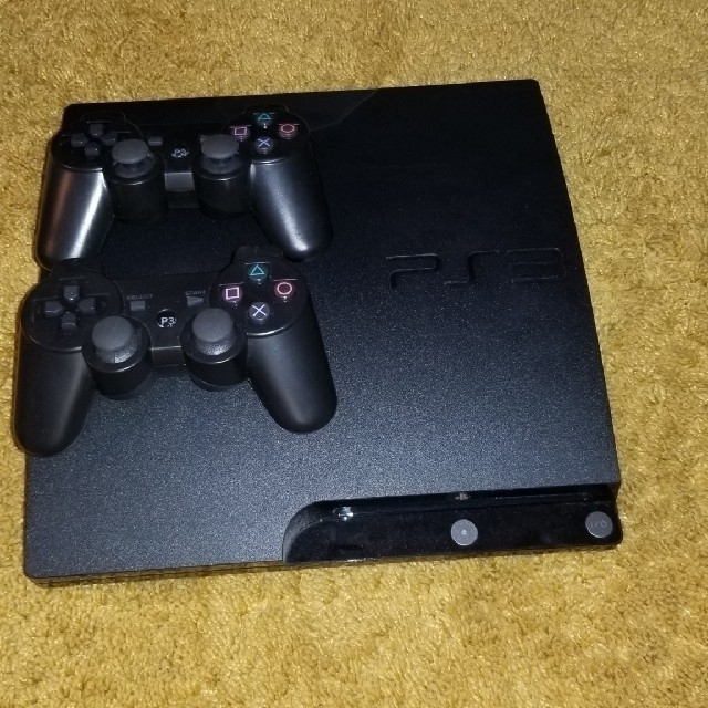 PS3美品 PlayStation 3 本体　コントローラー2個 ソフト2個