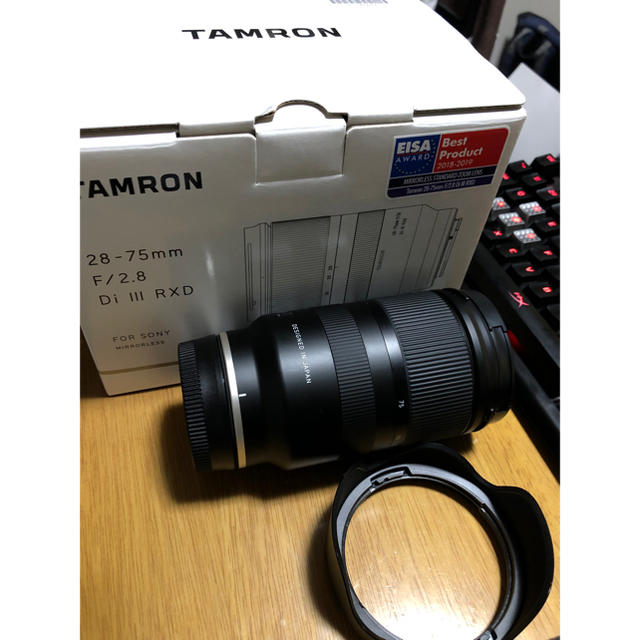 TAMRON(タムロン)の美品 TAMRON 28-75mm F/2.8 Di III RXD  スマホ/家電/カメラのカメラ(レンズ(ズーム))の商品写真