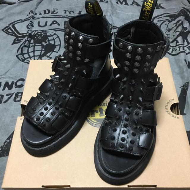 Dr.Martens(ドクターマーチン)のDr.Martin スタッズサンダル レディースの靴/シューズ(サンダル)の商品写真