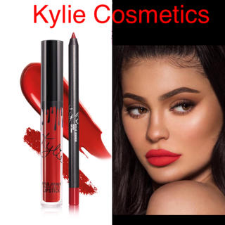 カイリーコスメティックス(Kylie Cosmetics)のKylie Cosmetics マットリップキット  BOSS(口紅)