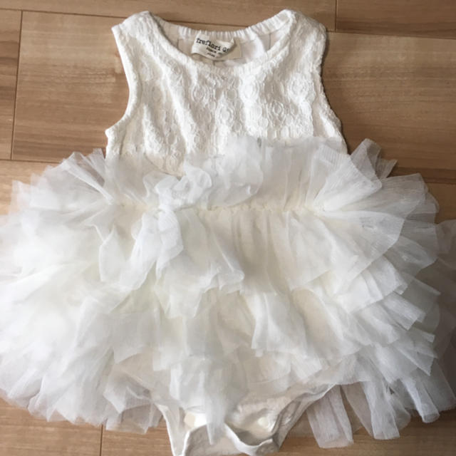 アカチャンホンポ(アカチャンホンポ)の赤ちゃんドレス erika様専用 キッズ/ベビー/マタニティのベビー服(~85cm)(カバーオール)の商品写真