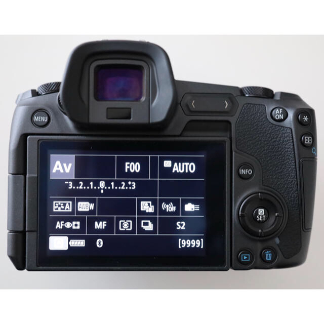 Canon(キヤノン)のEOS R ボディ極美品 スマホ/家電/カメラのカメラ(デジタル一眼)の商品写真
