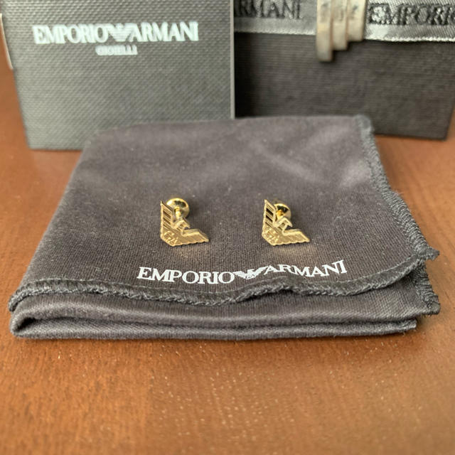 Emporio Armani(エンポリオアルマーニ)のEMPORIO ARMANI ピアス メンズのアクセサリー(ピアス(両耳用))の商品写真