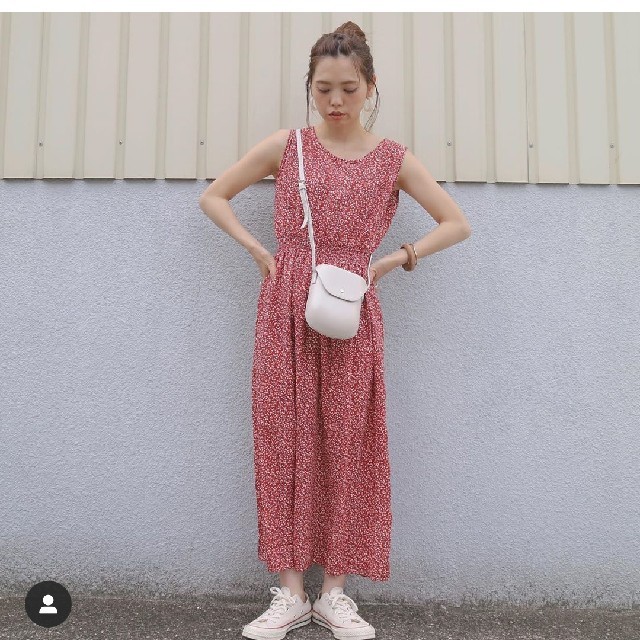 Fifth 新品未使用fifthリーフ柄ロングワンピース黒ブラックフィフスの通販 By ちょここ S Shop フィフスならラクマ Fifth 新品未使用fifthリーフ柄ロングワンピース黒ブラックフィフスの通販 By ちょここ S Shop フィフスならラクマ