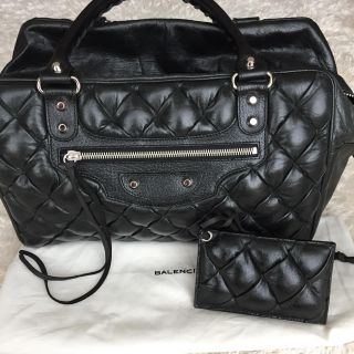 バレンシアガ(Balenciaga)の購入者さま決まりました。バレンシアガ ミニボストン型 (ボストンバッグ)