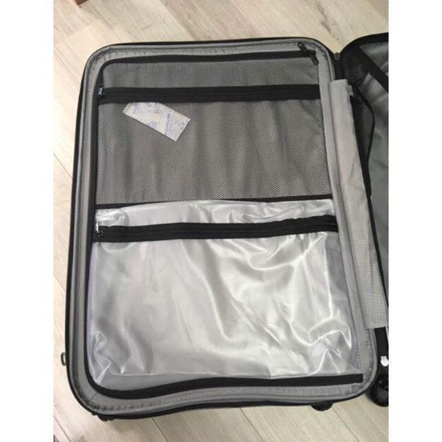 Samsonite(サムソナイト)の新品未使用 サムソナイトスーツケース 98L 5kg メンズのバッグ(トラベルバッグ/スーツケース)の商品写真