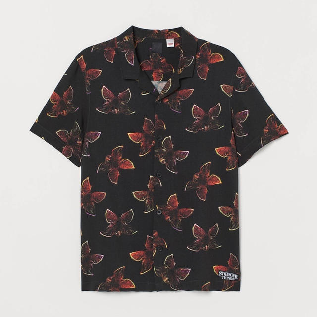 H&M(エイチアンドエム)の[Lサイズ] H&M/Stranger Things Floral Shirt メンズのトップス(シャツ)の商品写真