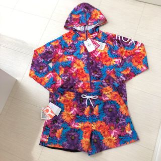 ロキシー(Roxy)のroxy蜷川実花コラボ ラッシュガードパーカーとボードショーツMサイズ(水着)