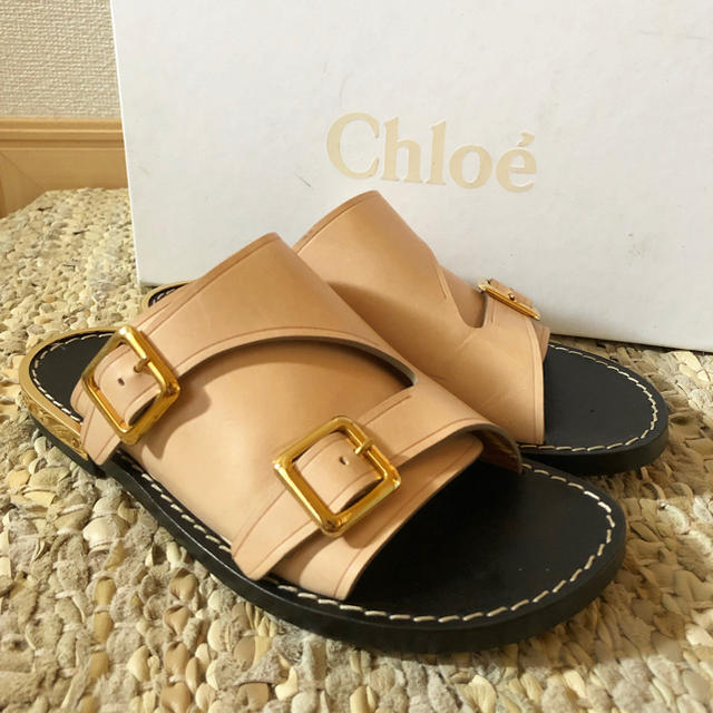 Chloe(クロエ)のChloe レザー サンダル レディースの靴/シューズ(サンダル)の商品写真