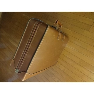 ブルックスブラザース(Brooks Brothers)のBrooks Brothers Genuine leather suitcase(トラベルバッグ/スーツケース)
