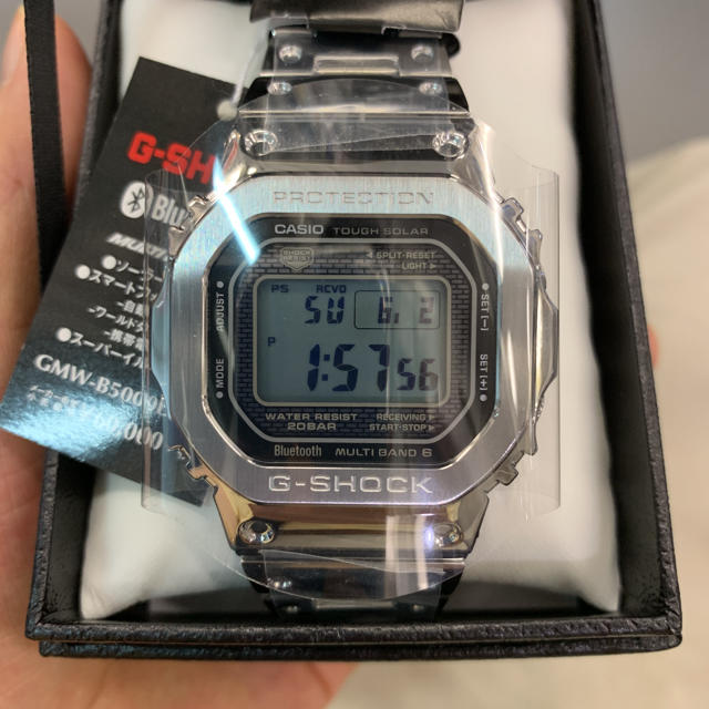 新品未使用品 カシオ G-SHOCK GMW-B5000D-1JF 電波ソーラー