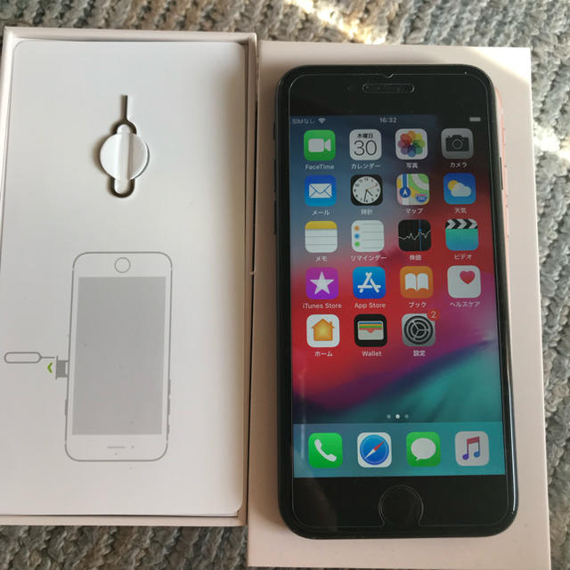 iPhone 7 Black 32 GB ブラック 美品