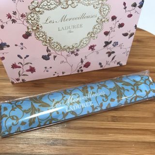 レメルヴェイユーズラデュレ(Les Merveilleuses LADUREE)の【新品】ラデュレ  扇子 ブルー(その他)