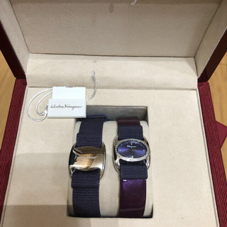 サルヴァトーレフェラガモ(Salvatore Ferragamo)のフェラガモ  ヴァリナ  時計  美品(腕時計)