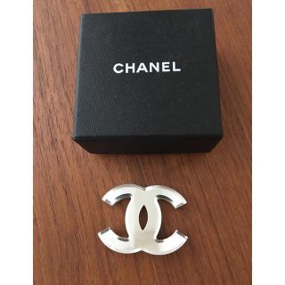 シャネル(CHANEL)のromerra様  美品 CHANELシャネル ココマーク ミラーブローチ(ブローチ/コサージュ)