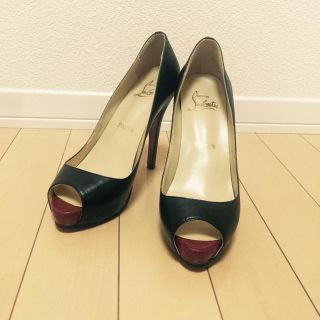 クリスチャンルブタン(Christian Louboutin)のルブタン オープントゥパンプス(ハイヒール/パンプス)