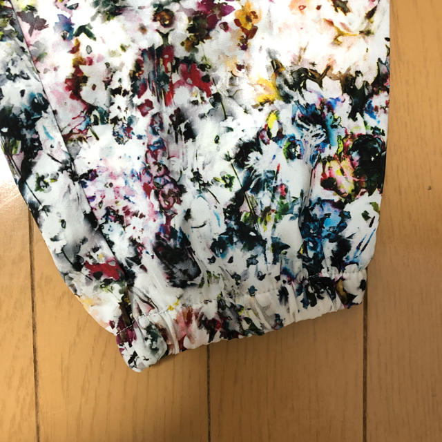 ZARA(ザラ)のZARA 柄パン レディースのパンツ(カジュアルパンツ)の商品写真