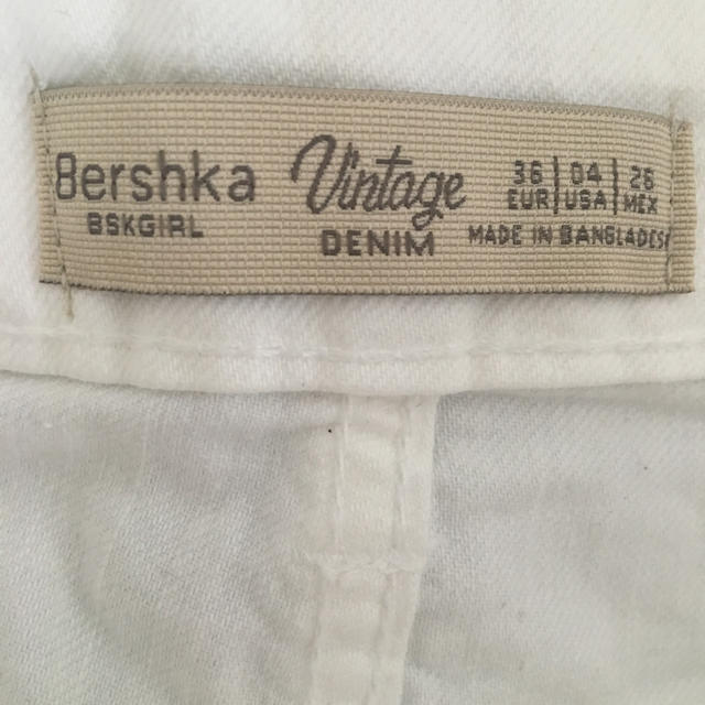 Bershka(ベルシュカ)のBershka タイトスカート レディースのスカート(ひざ丈スカート)の商品写真
