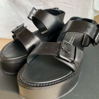 アンドゥムルメステール(Ann Demeulemeester)の厚底サンダル アンドゥムルメステール yohji yamamoto好きにも(サンダル)