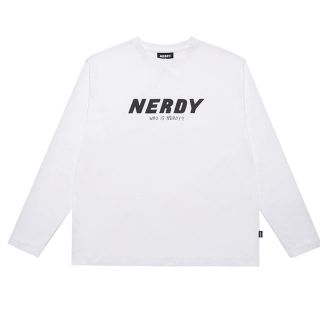 スタイルナンダ(STYLENANDA)のnerdy tシャツ(Tシャツ(長袖/七分))