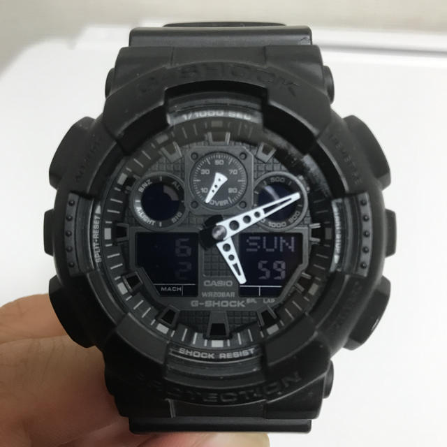 G-SHOCK(ジーショック)のG-SHOCK ブラック 黒 メンズの時計(腕時計(デジタル))の商品写真