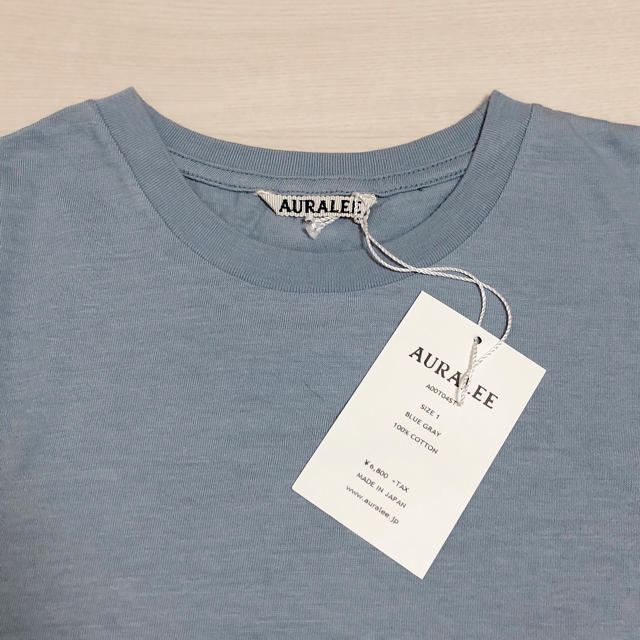 Ron Herman(ロンハーマン)の【新品未使用】AURALEE オーラリー Tシャツ Blue Gray レディースのトップス(Tシャツ(半袖/袖なし))の商品写真