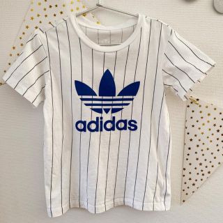 アディダス(adidas)のadidas Tシャツ(Tシャツ/カットソー)