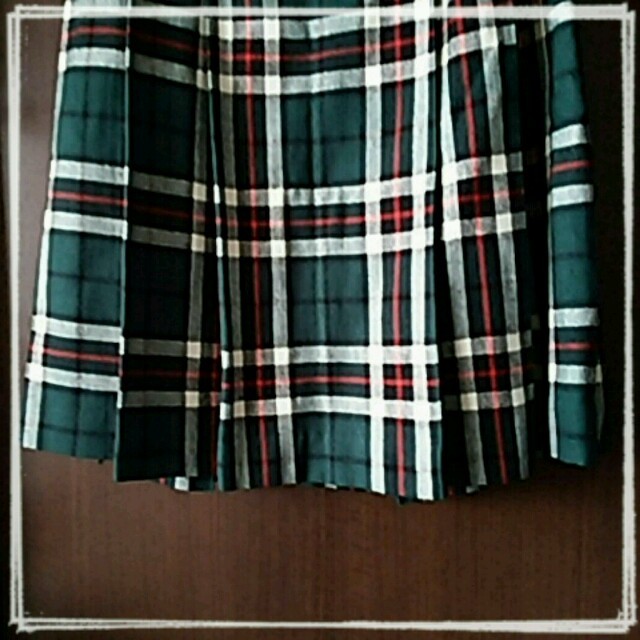 Teens Mey様専用チェックスカート レディースのスカート(ひざ丈スカート)の商品写真
