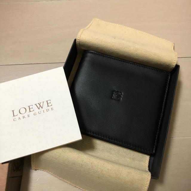 LOEWE(ロエベ)のロエベ❤️新品 折財布✨気まぐれです❤️ メンズのファッション小物(折り財布)の商品写真