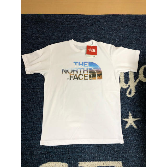 THE NORTH FACE(ザノースフェイス)の【新品タグ付】THE NORTH FACE Tシャツ M メンズのトップス(Tシャツ/カットソー(半袖/袖なし))の商品写真