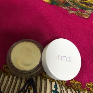 コスメキッチン(Cosme Kitchen)のrms ルミナイザー ハイライト  オーガニックコスメ(フェイスカラー)