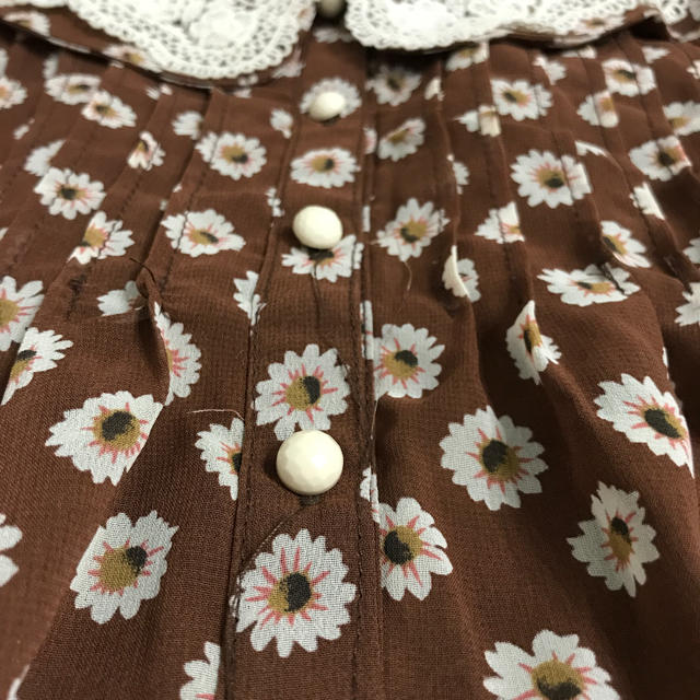 花柄 ブラウス レディースのトップス(シャツ/ブラウス(半袖/袖なし))の商品写真