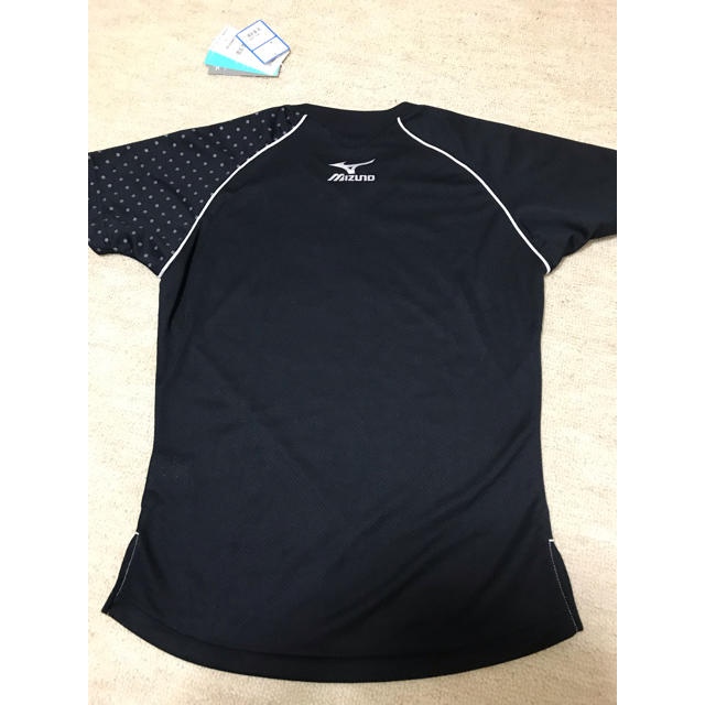 MIZUNO(ミズノ)のカエラエイト様　専用　ミズノ Tシャツ  3520円　Mサイズ 新品未使用 レディースのトップス(Tシャツ(半袖/袖なし))の商品写真